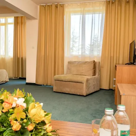 Hotel Strandzha - Free Parking
