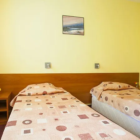 Strandzha - Free Parking Hotel