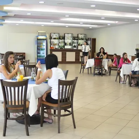 Strandzha - Free Parking 3* Golden Sands