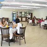 Strandzha - Free Parking 3* غولدن ساندز