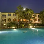 Strandzha - Free Parking فندق 3*