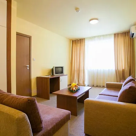 Strandzha - Free Parking מלון 3*