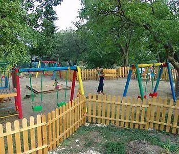 Strandzha - Free Parking מלון 3*