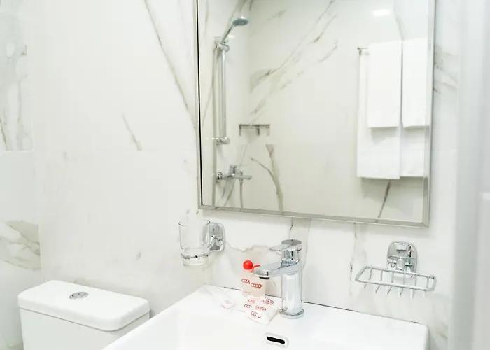 Hotel Strandzha - Free Parking 3*