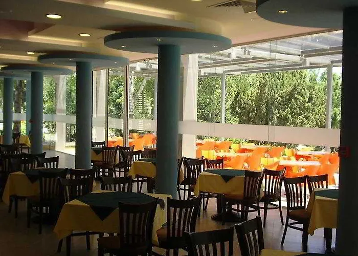 Strandzha - Free Parking 3*